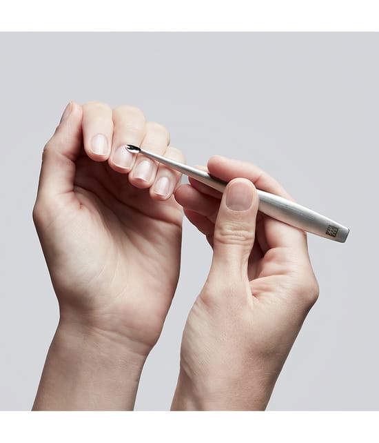 Zdjęcie produktu 6 z 6, Zwilling Nóż do skórek Premium V-Nail Preparat do usuwania skórek