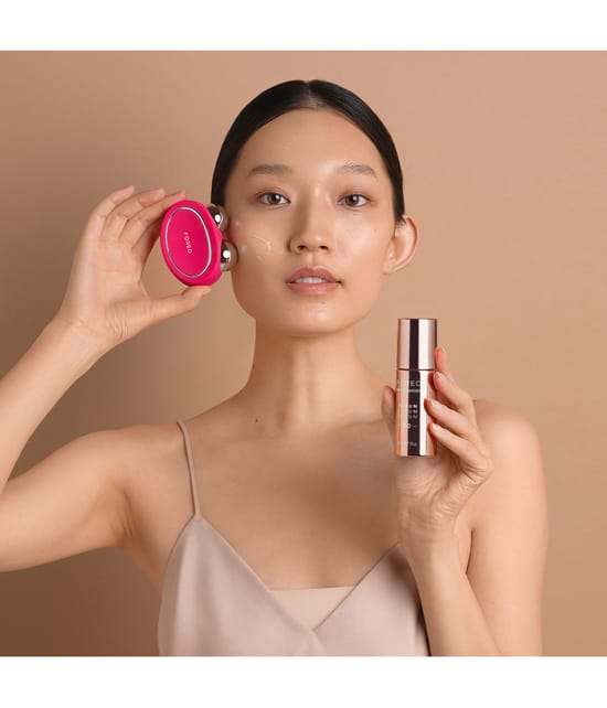FOREO SUPERCHARGED™ Serum do twarzy 30 ml 7350120791405 visual3-shot_pl