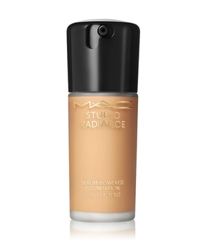 MAC Cosmetics Studio Radiance Serum-Powered Foundation podkład nawilżający odcień NC40 30 ml można nabyć na stronie Flaconi.pl