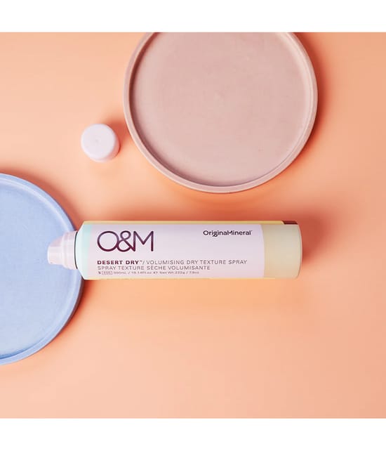 O&M Desert Dry Suchy szampon 300 ml 9333478004357 detail-shot_pl