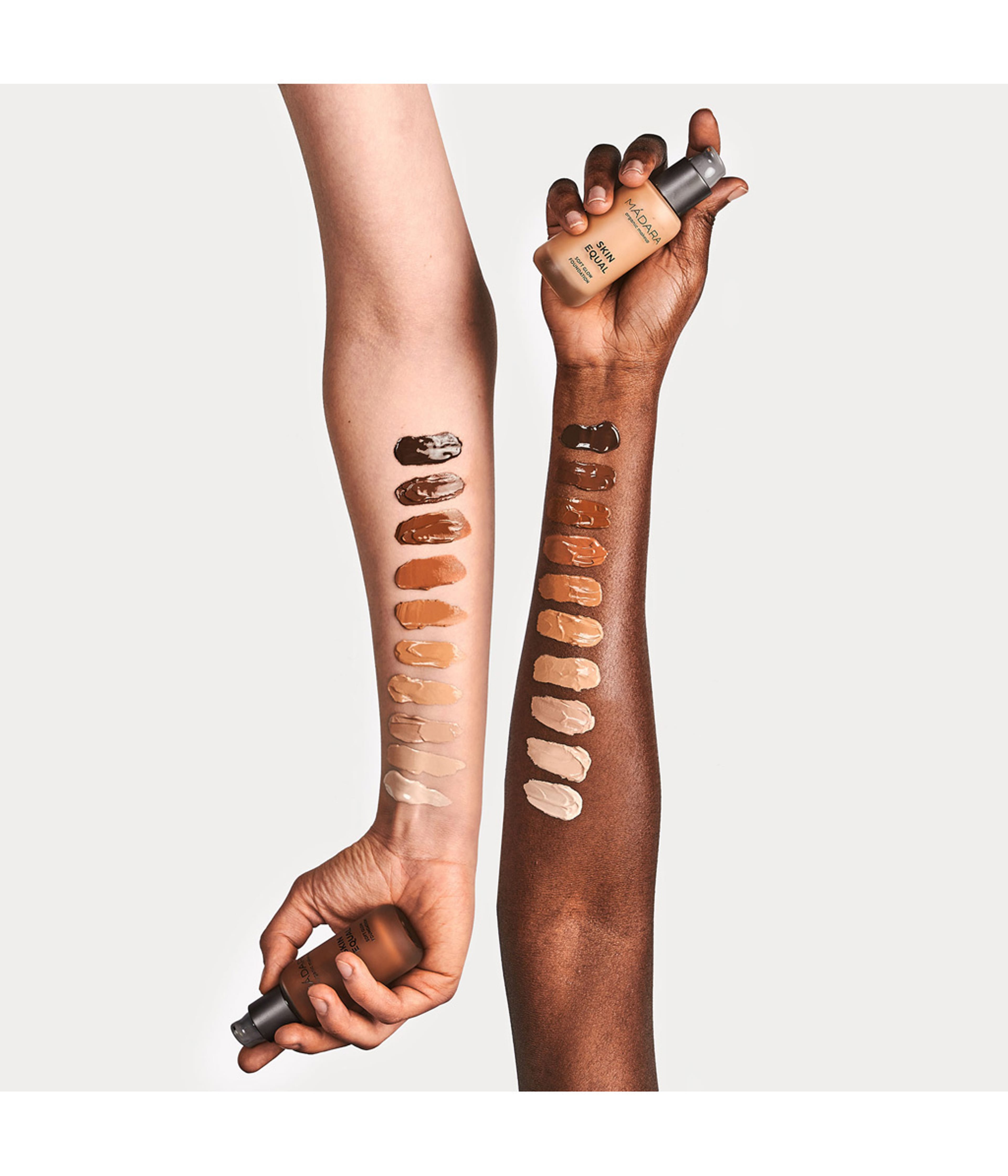 Zdjęcie produktu 5 z 6, MADARA Skin Equal Podkład w płynie