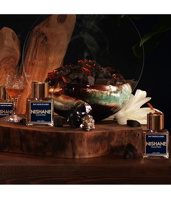 NISHANE FAN YOUR FLAMES Perfumy 50 ml 8681008055579 visual3-shot_pl