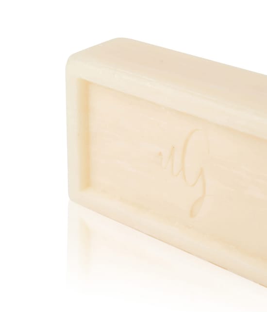 UND GRETEL VEST Foaming Shampoo Bar Szampon w kostce 100 g 4260390881856 visual-shot_pl