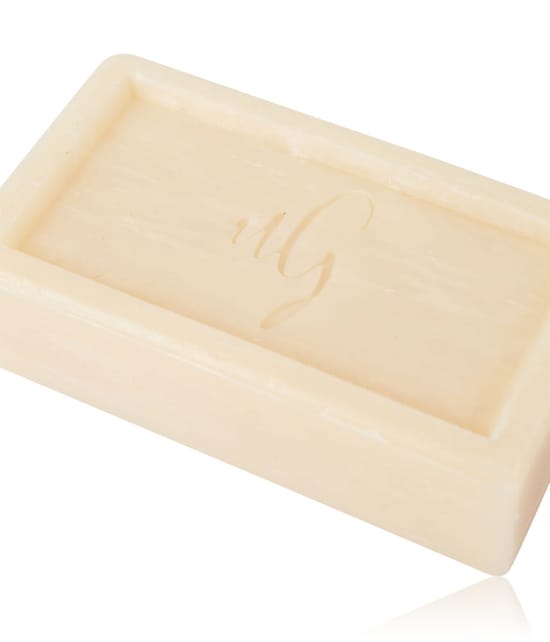 UND GRETEL VEST Foaming Shampoo Bar Szampon w kostce 100 g 4260390881856 visual3-shot_pl